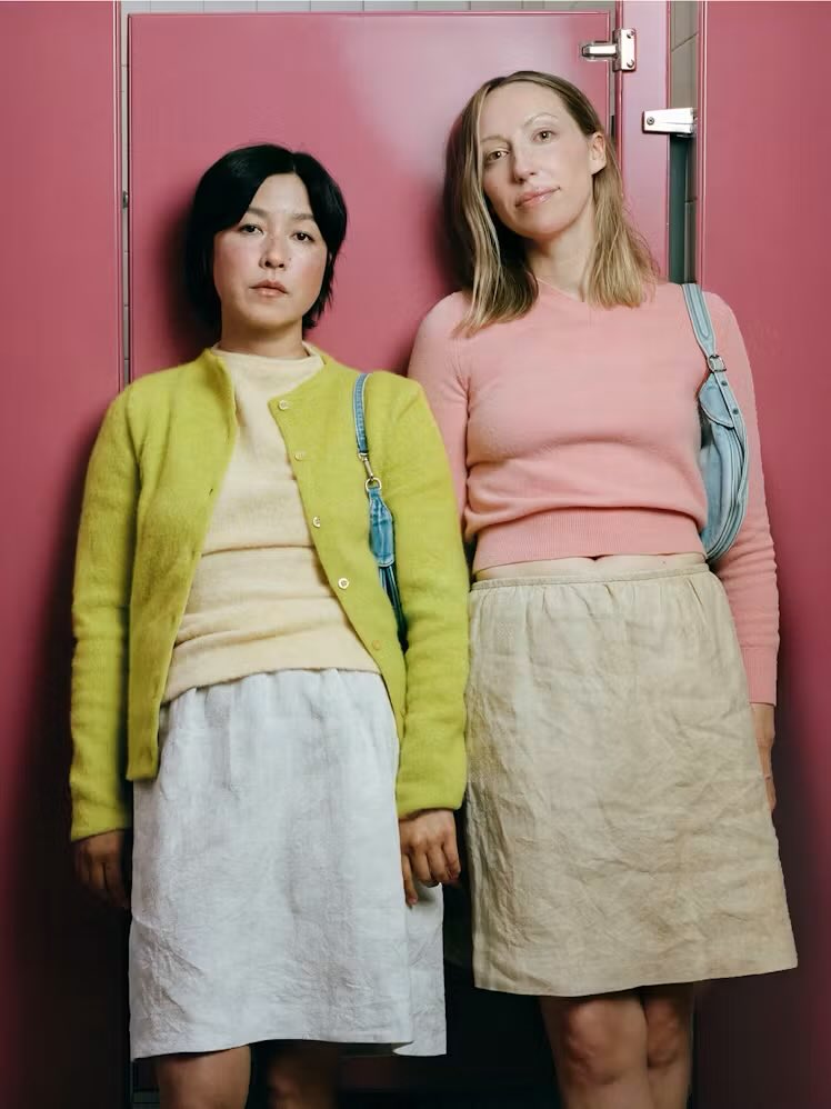 PopBase's tweet photo. ‘PEN15’ stars Maya Erskine and Anna Konkle reunite for a W Youth Magazine photoshoot.

(https://t.co/9MYwvfsaJs) https://t.co/lmsgHEHDKA