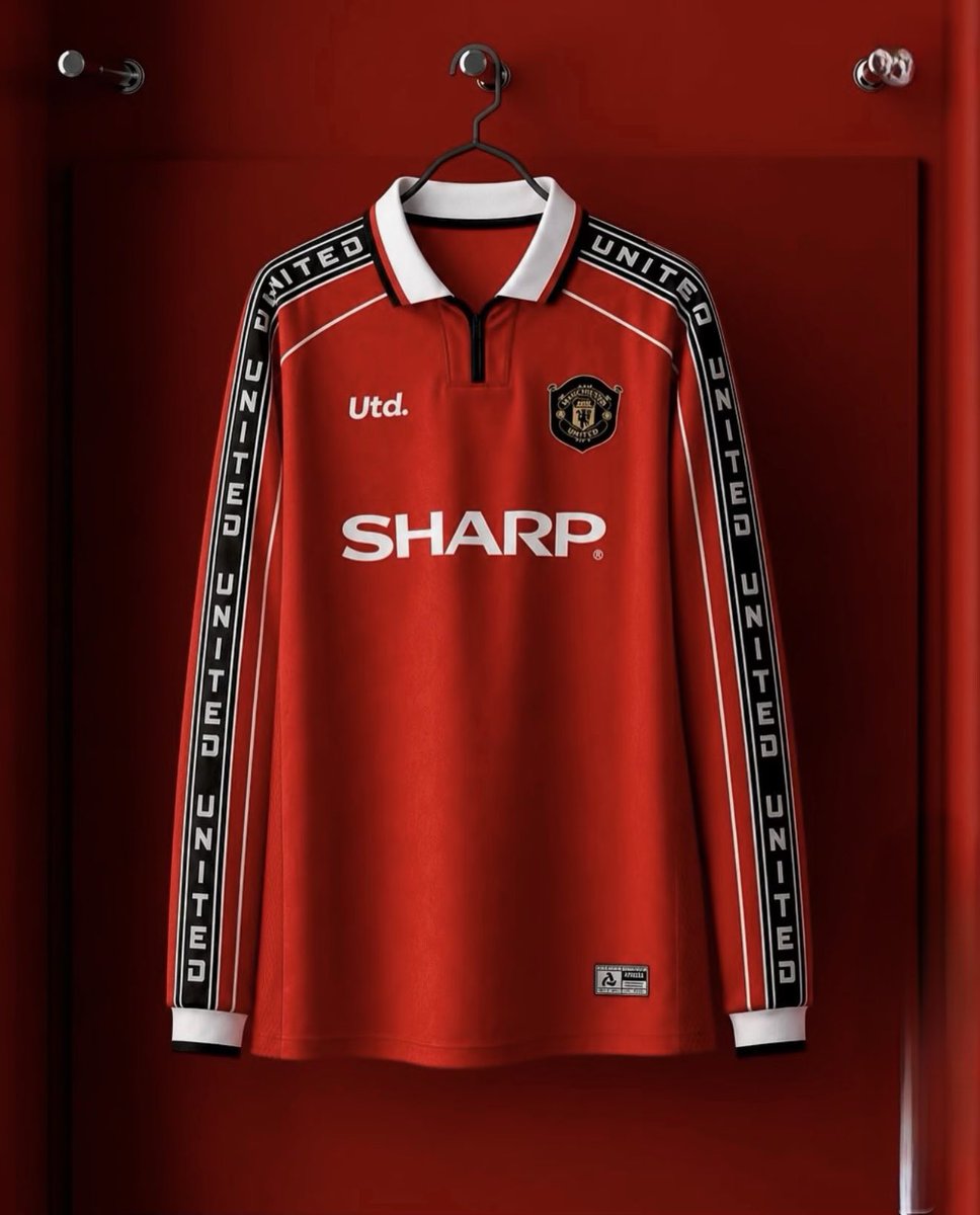 lionelkaoff's tweet photo. I never got off the train ! I repeat ! I never got off the train ! More than 30 years I’ve been for Man United ! It will never change ! In pain, in sorrow, in glory, I am and remain Manchester United !
#lionelka #manchesterunited #championsleague #football #manunited https://t.co/7VHKW70Cah