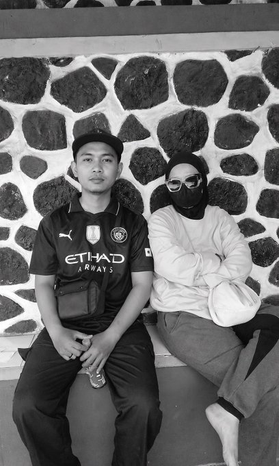 Erlinggg_'s tweet photo. @sandraoct @tzolisius @reviewapaaja @kevsentosa_ @RyanJulian_723 https://t.co/0PRGWxDmZY
