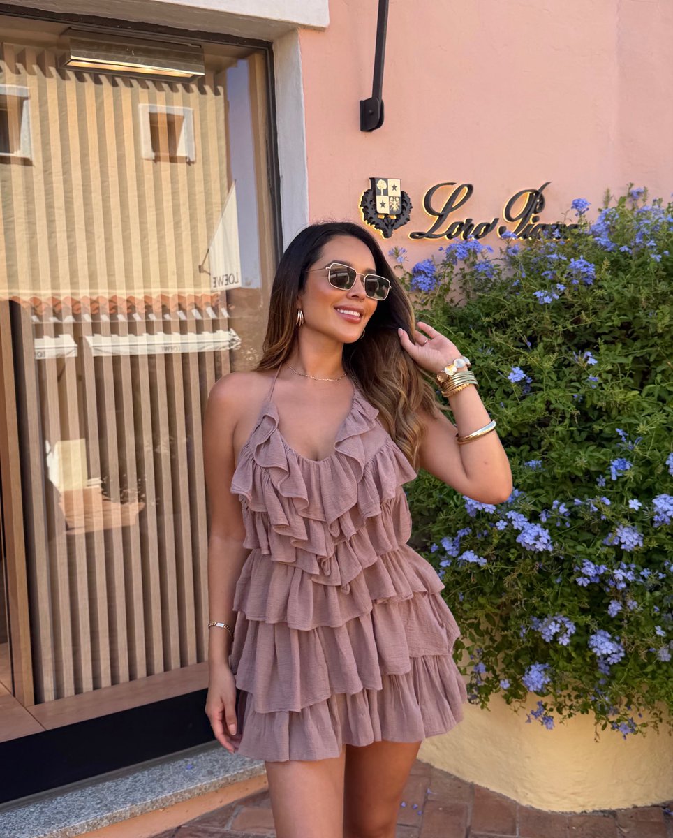 PriscilaGee's tweet photo. 📍Porto Cervo, Italia 🇮🇹 https://t.co/4BkQuNAAqA