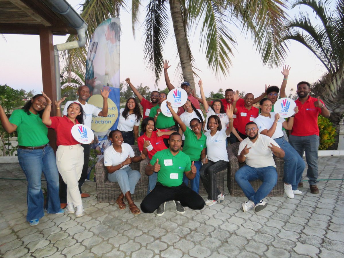UNMadagascar's tweet photo. Organisée tous les 2 ans par le @UNVIndianOcean à Tana et Fort-Dauphin, la CDLF renforce les compétences des VNU pour maximiser l'impact de l'action onusienne.
Thème 2026 : Communication effective. Une illustration concrète de l'approche #OneUN au service des #ODD ! 🇺🇳 https://t.co/kqwpy4uqfb