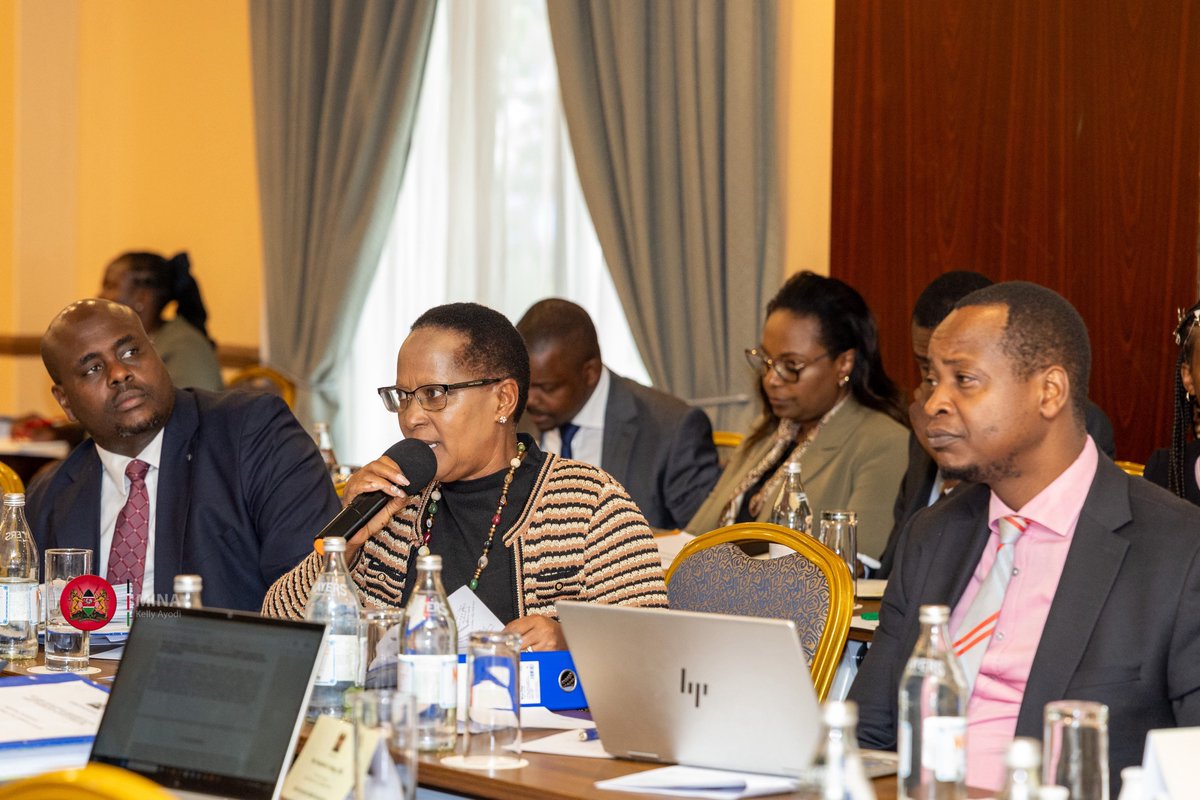 ray_omollo's tweet photo. Chaired a meeting of the Government and Public Administration National Development Implementation Committee (GPA-NDIC) to review the implementation of priority government programmes, enhance coordination across institutions and fast-track interventions requiring administrative and operational attention.
