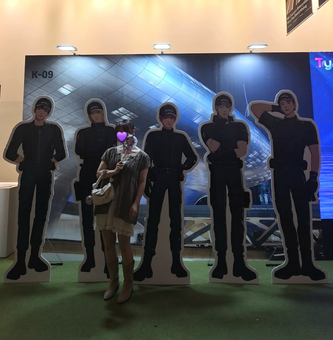 PL_LEE23's tweet photo. #TryEverything2026 #PLAVE가_응원해_TryEverything #TryEverythingXPLAVE
심령사진(?)같지만 디디피 갔다왔어요😆🫶 https://t.co/XbIxqsuQmE