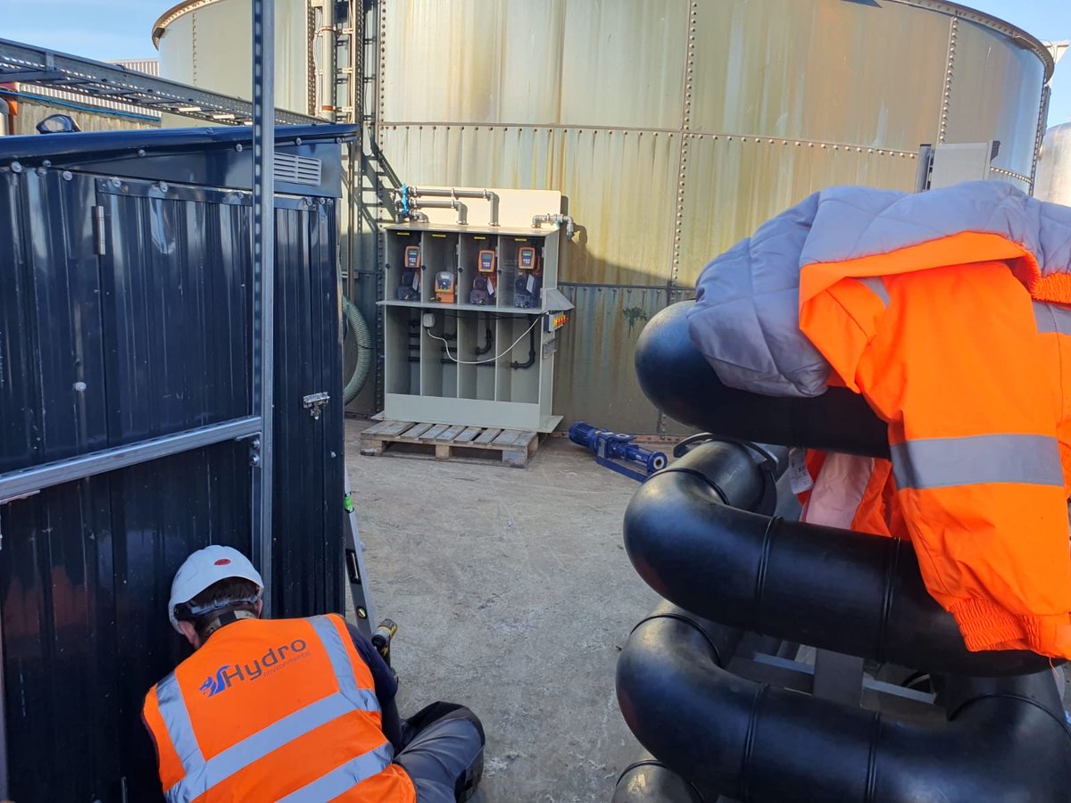 HydroIndustries's tweet photo. Always at work.   So proud of our engineers and our technology - seen here near Haverfordwest in south Wales https://t.co/VM4y7yuEIy