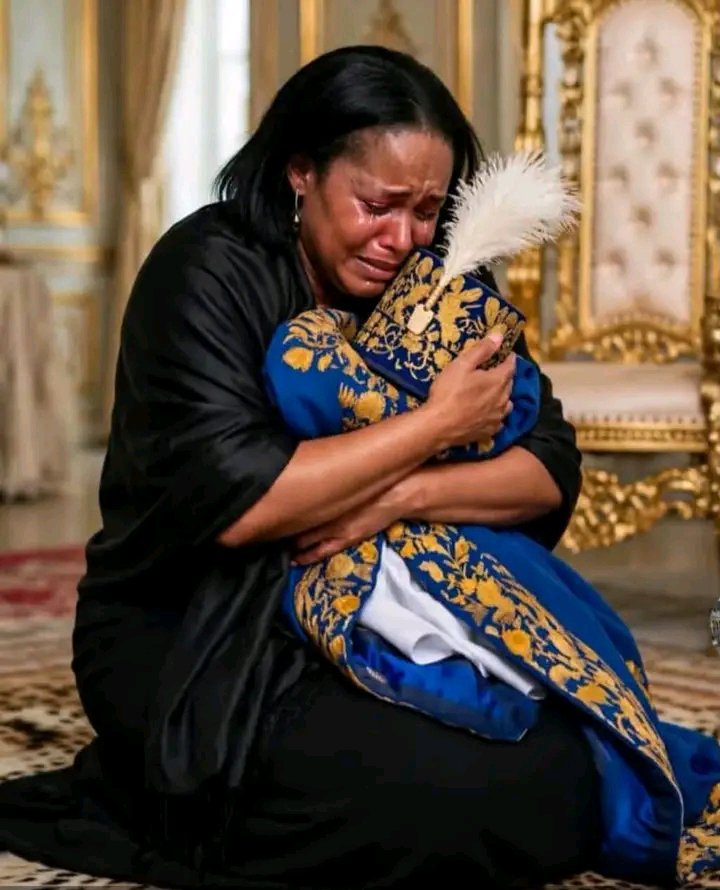 AlikuJuma's tweet photo. 𝑇ℎ𝑒 𝑐𝑟𝑖𝑒𝑑 𝑜𝑓 𝑞𝑢𝑒𝑒𝑛 𝑚𝑜𝑡ℎ𝑒𝑟 𝑚𝑒𝑎𝑛 𝑎𝑙𝑜𝑡 𝑡𝑜 𝑡ℎ𝑒 𝑠𝑜𝑐𝑖𝑒𝑡𝑦 𝑎𝑛𝑑 𝑖𝑡 𝑝𝑎𝑖𝑛 𝑠𝑜 𝑚𝑢𝑐ℎ 𝑒𝑣𝑒𝑟𝑦 𝑝𝑎𝑟𝑒𝑛𝑡 𝑔𝑜𝑖𝑛𝑔 𝑡ℎ𝑟𝑜𝑢𝑔ℎ 𝑡ℎ𝑖𝑠.𝐺𝑜𝑑 ℎ𝑒𝑎𝑟 𝑡ℎ𝑒𝑖𝑟 𝑐𝑟𝑖𝑒𝑑. https://t.co/aZtKVvlhSP