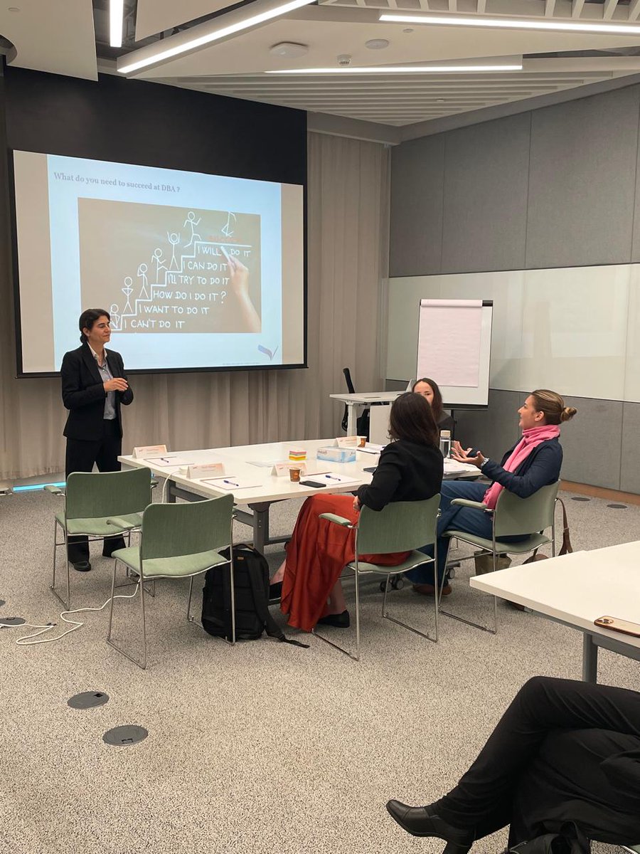 DBA_Programme's tweet photo. Associates kicked off Module 1 with CAPADEV, diving into business problem-solving and Dubai’s economic journey.

From tackling their first real-world business case during the Induction Boot Camp to exploring the vision and economy that have shaped Dubai’s growth. https://t.co/240wKyXrbO