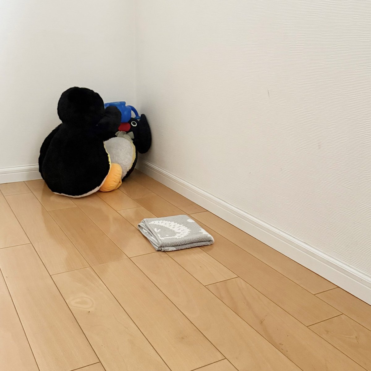 pingmyping's tweet photo. 🐧🤔２ https://t.co/RhBGlBSmiG