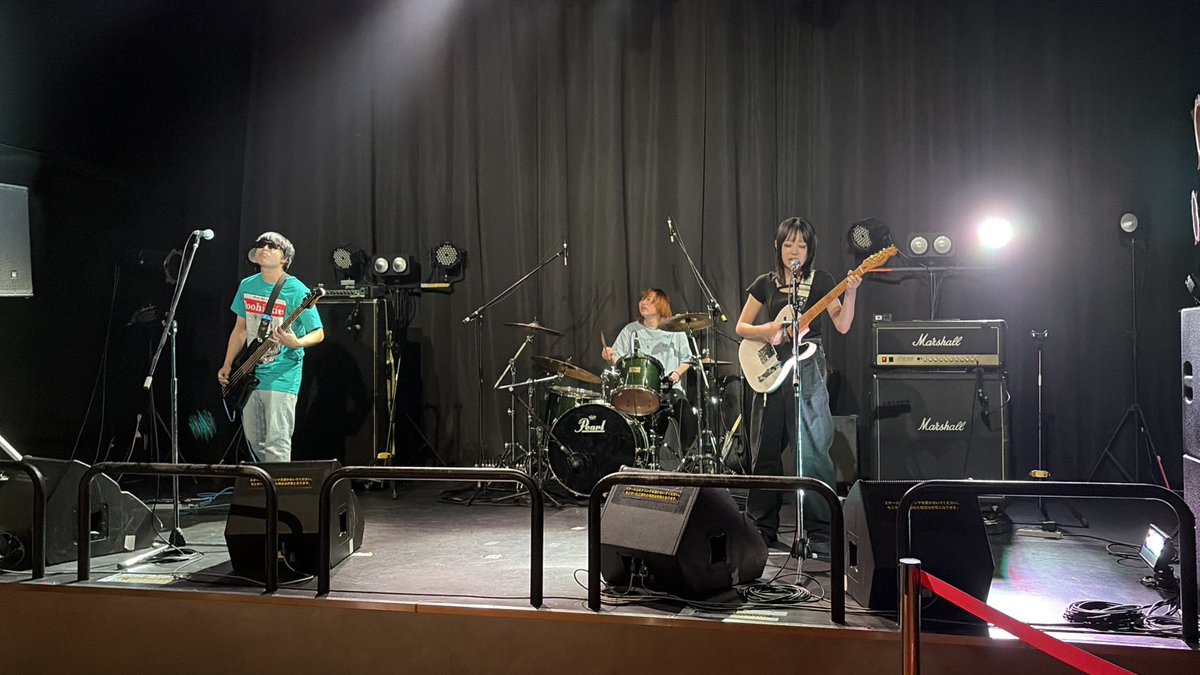 westernfiction6's tweet photo. 9月9日　札幌近松さん@chikamatsu_sp のFAMにて出演させていただきました。

Western fictionの最初のライブだったので少しゴタゴタがありましたが無事にやり切りました！

またお誘いお待ちしています🙇‍♀️🙇🙇‍♂️ https://t.co/jbYtXrMOwg