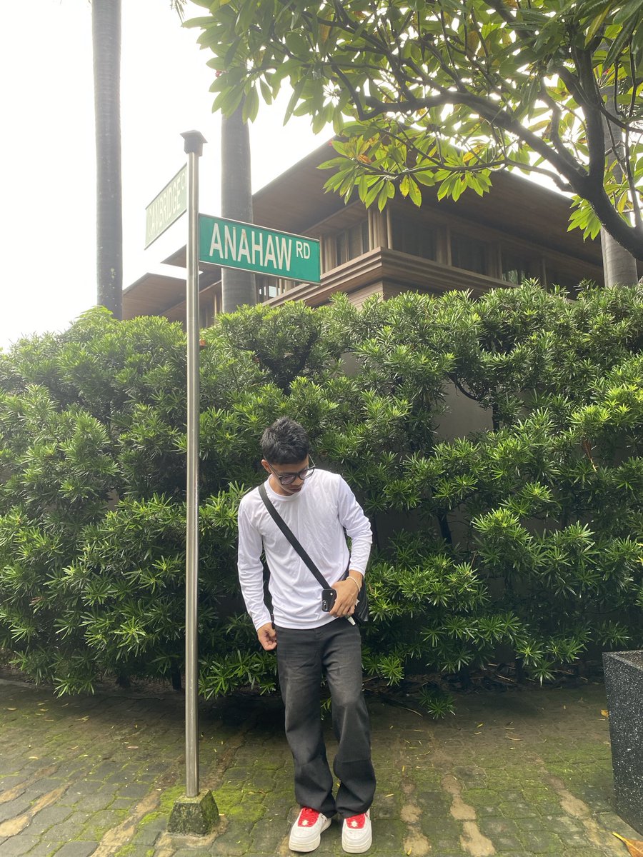 PrimoHolickkkk's tweet photo. Mukang ewan https://t.co/nutvici5a0