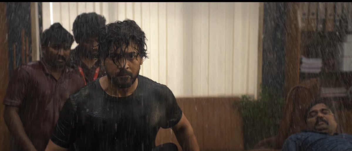 _LUGER_9's tweet photo. Orey intlo rain elaa paduthundhi raa #Scence #surya https://t.co/iATEX4XnnS