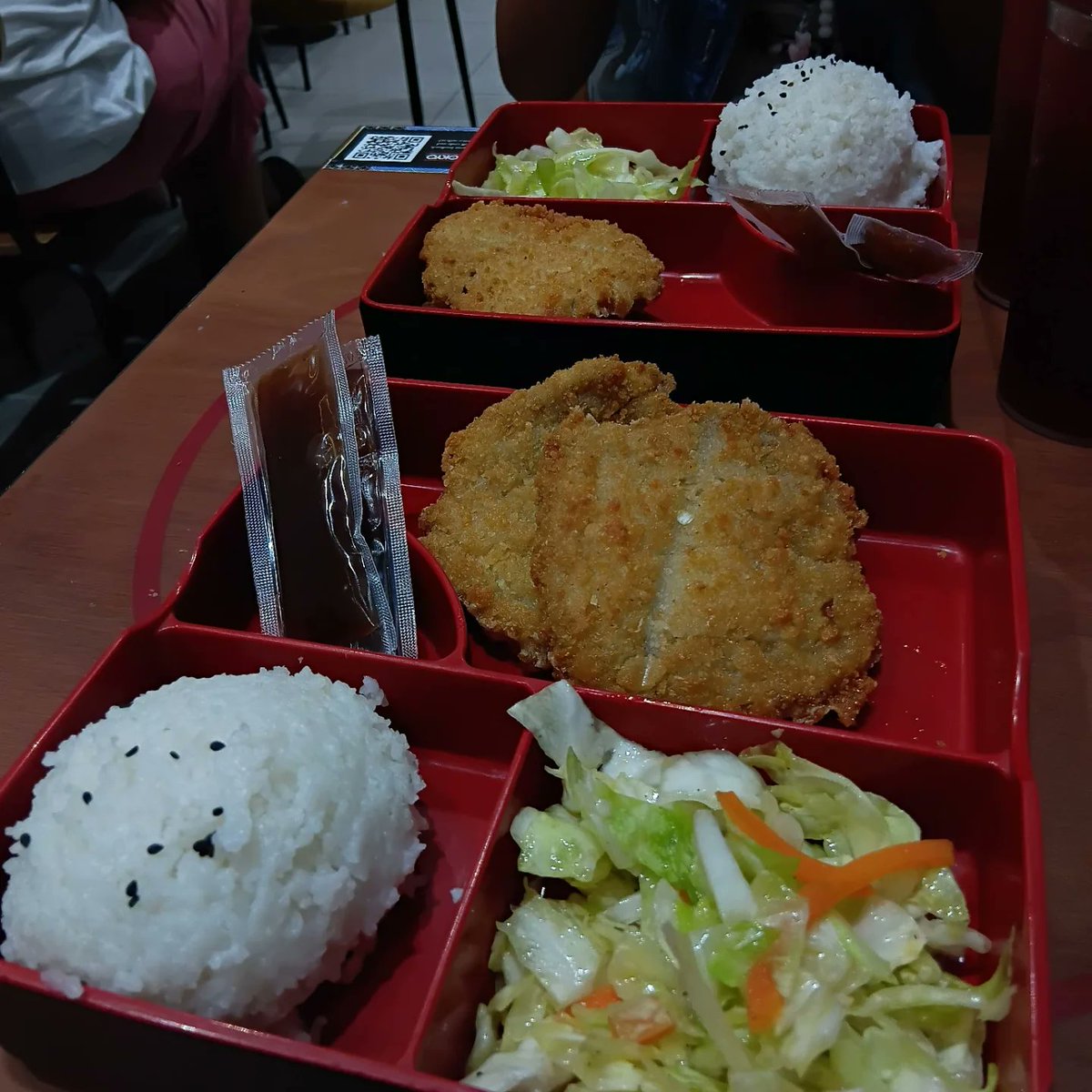 MarshallCaqm's tweet photo. Fooood https://t.co/dsLh0Fg9y6