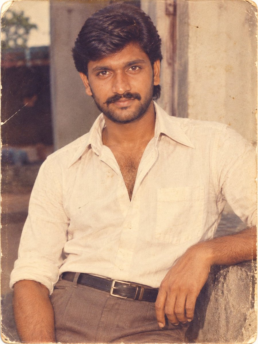 vaishyaraman_'s tweet photo. लो मैं भी आ गया 1980 - 90 के दशक में 😂
#GodMorningThursday
#MerahPutihDiAsianGames
#postx #Retrovibes
#ChatGPTChallange https://t.co/KBROTrdxb2