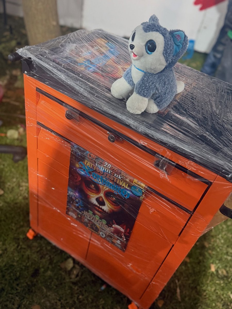 DeloiseKruis's tweet photo. My participation in the Expo in Xochimilco. We competed in anime but didn’t win. Two intense, exhausting days left me sad, angry, and frustrated—but I’ll keep improving. Thank you all for your support. The success is close. https://t.co/8U1C0ydw0y