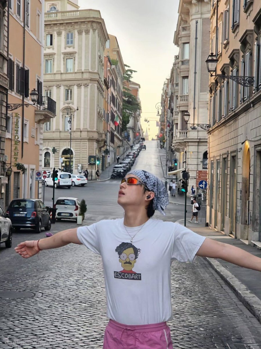 skyscutter's tweet photo. IG Update | 10.09.26
#skywongravee @skywongraveee 

05:00 am 👟✨

🔗: https://t.co/C9CEEUSXD2

#ก้อนเมฆของสกาย
#Mycloudy☁️ https://t.co/b18e15Tsa2