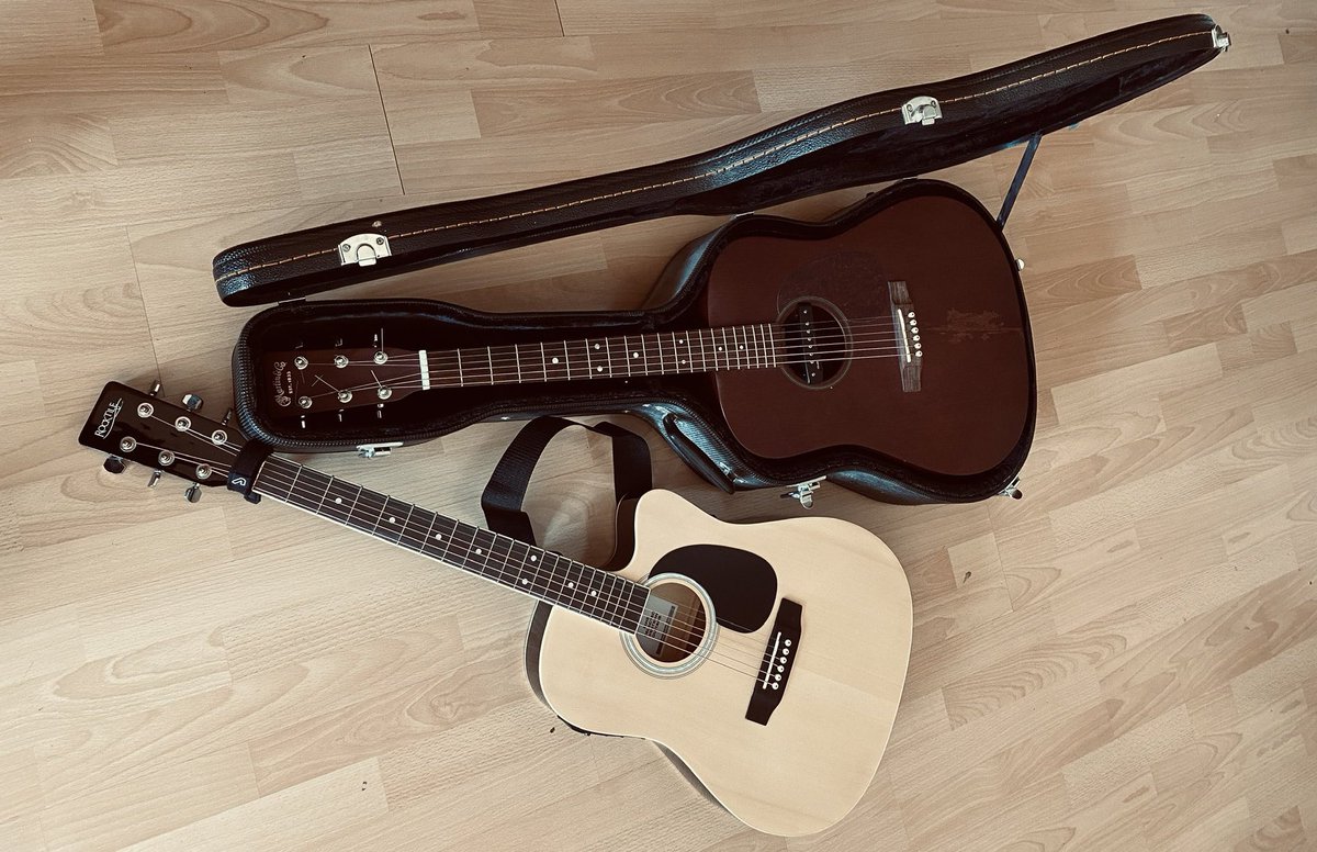 joe__bk's tweet photo. Good morning ☀️
Wishing you a wonderful day 🎸🎶
#GoodMorning #GoodMorningEveryone
#ThursdayVibes #ThursdayFun https://t.co/QteETXTISA