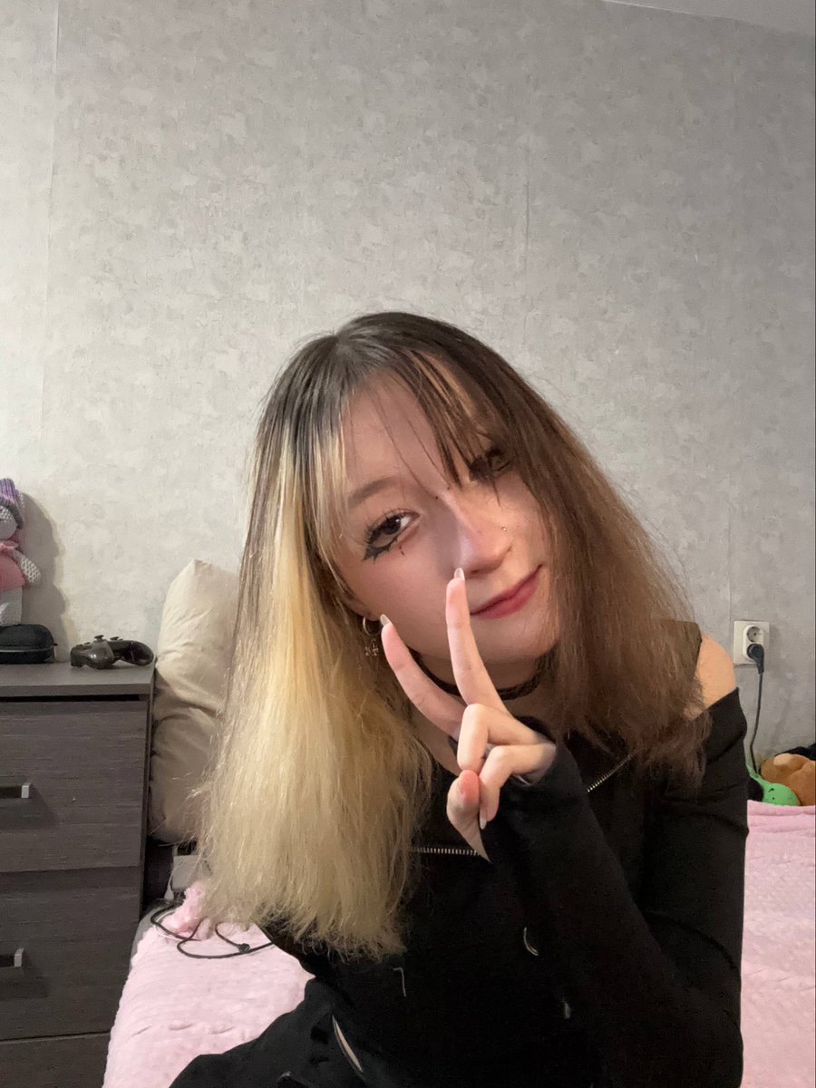 LilfainBaby's tweet photo. Am I cute?^^ https://t.co/8FLjQni5TP
