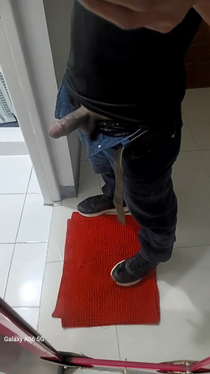 cherles1028's tweet photo. Nalibugan sa condo🍆💦💦 https://t.co/1WnBP4wHd0