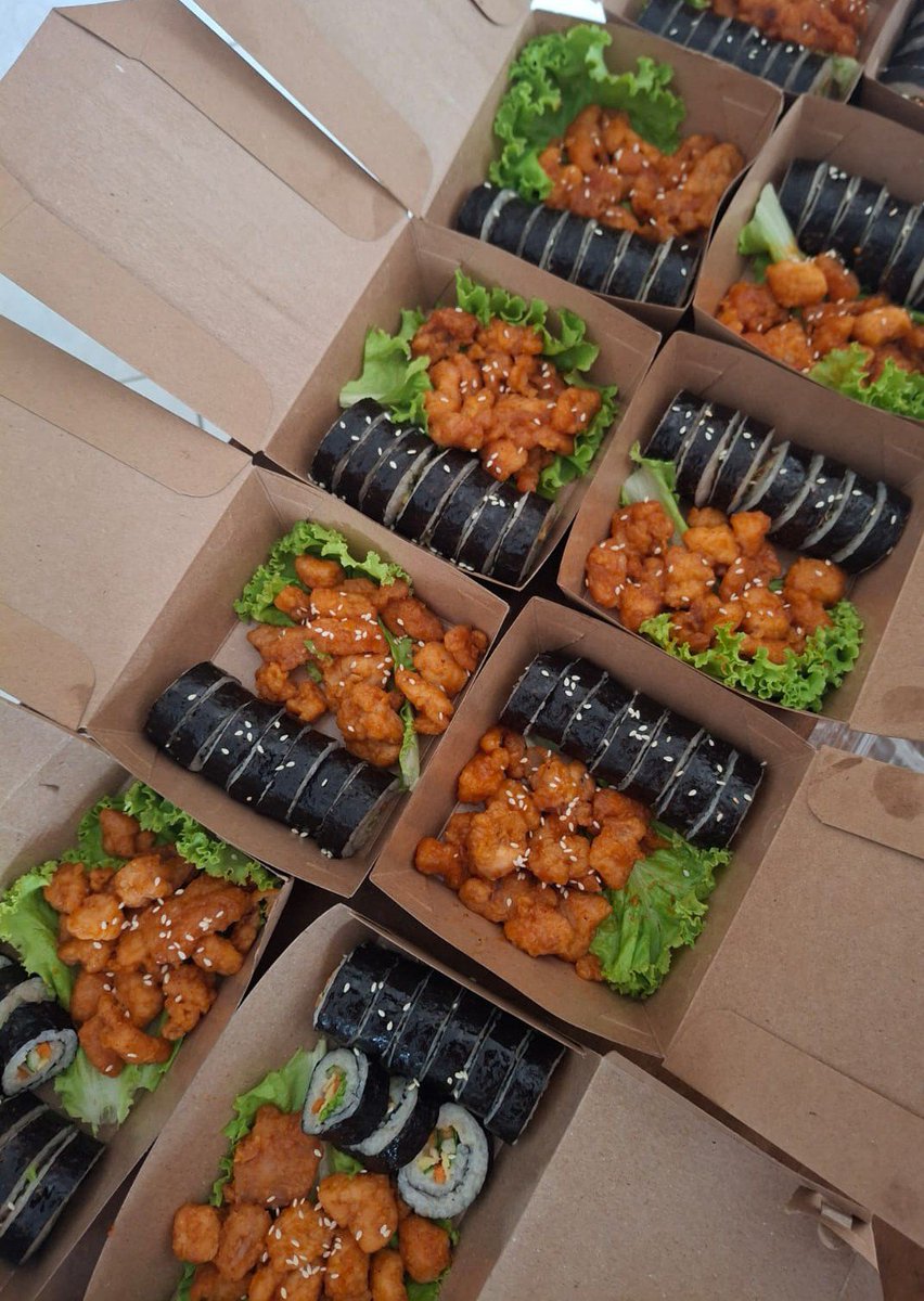 nyanyummie's tweet photo. @unicefess OPEN PO MINGGU 13 SEPTEMBER, kimbap chic lava 15 ribu, free ongkir area unnes. Order lewat dm atau chat wa 082137401524 https://t.co/Ssqa8S0pE3