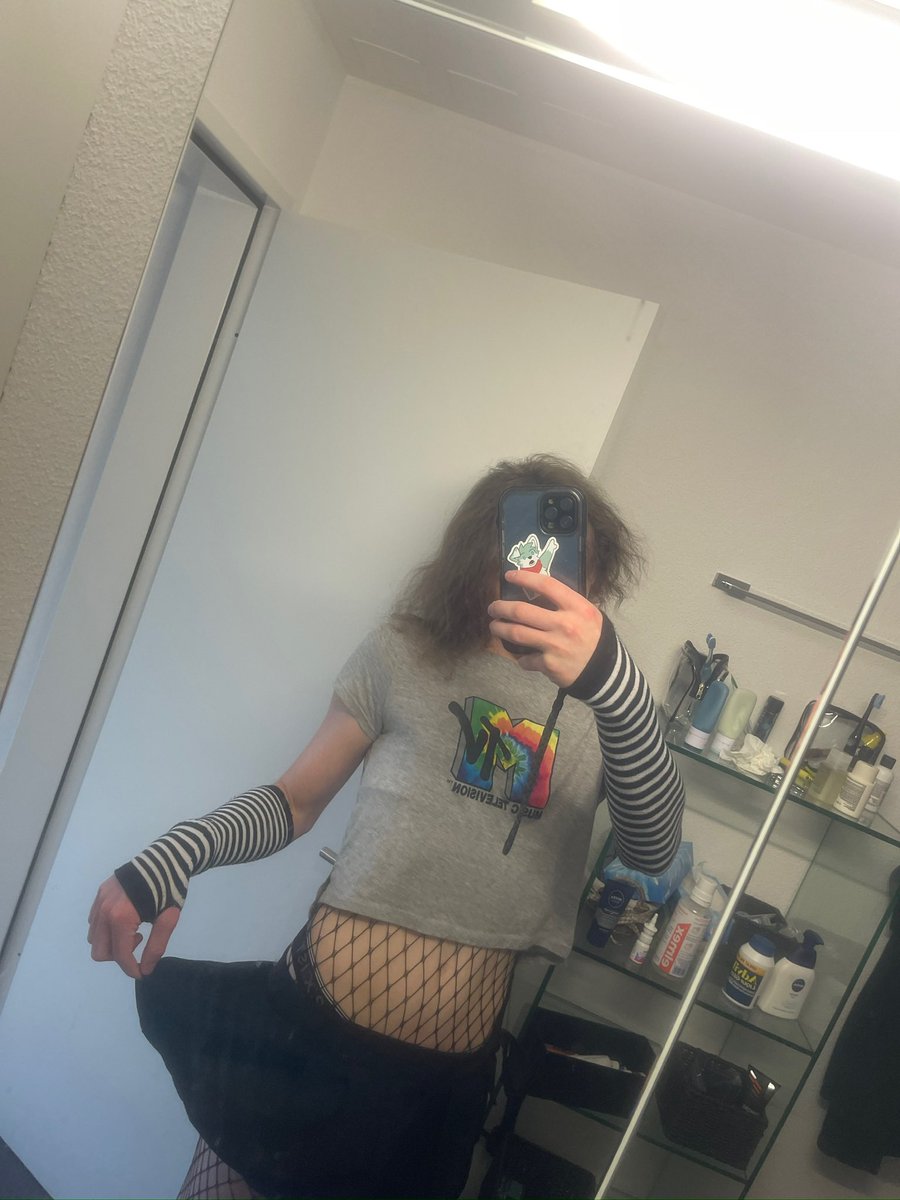sergalbf's tweet photo. Late night #femboy maxing https://t.co/L54PVkLYjw