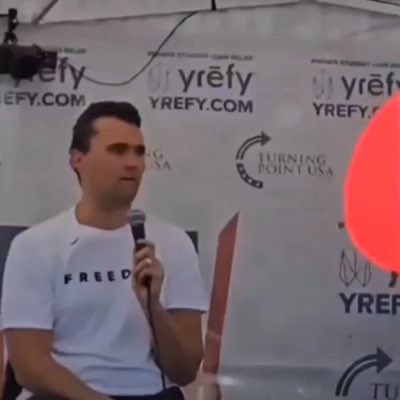N0C0SIGN2's tweet photo. #NewProfilePic #kirkversiry #KirkFC #Makeamericagreatagain https://t.co/TFGpbmdZC2