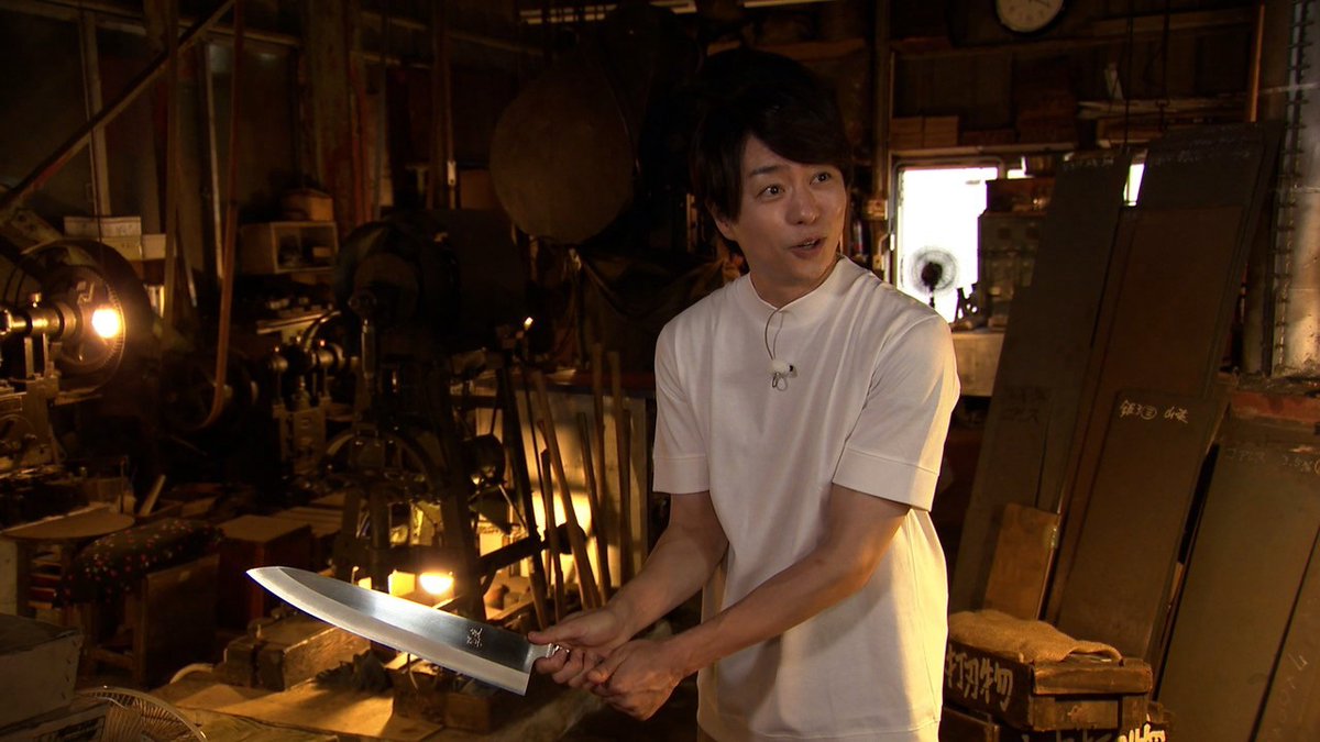 TVGweb's tweet photo. 9/21放送　櫻井翔出演
「世界がほれた　絶品！翔ケース」
第2弾放送決定✨

テーマは「越前打刃物」🔪
🍅トマトに刃を入れた瞬間、
櫻井も驚き！

世界中の有名シェフを魅了する
切れ味の秘密とは？

職人の神技を目の当たりにした
櫻井「信じられない」と仰天👀

https://t.co/IrmILhZpOX

#櫻井翔 https://t.co/rYjcLsn8PW