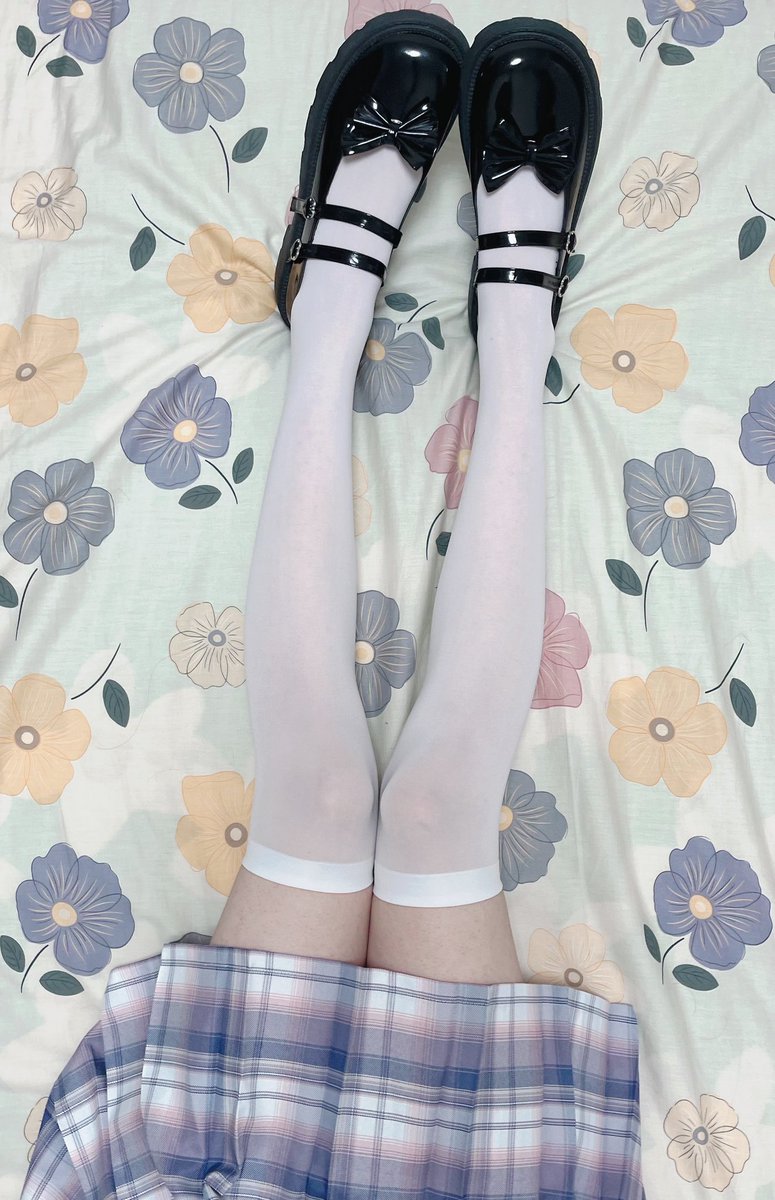 luoxuechaa6we's tweet photo. 可爱白丝喵☆〜（ゝ。∂）#男娘 #白丝 https://t.co/vMeFgqCucz