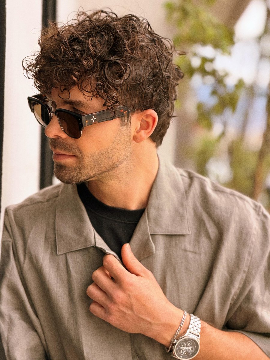 ElfriedeWhsl's tweet photo. Wishing you a beautiful Sunday. The sun shines brighter when you enjoy it in style. My favorite sunglasses go everywhere with me, offering comfort, protection, and an extra boost of confidence. https://t.co/68qpiPqHAY