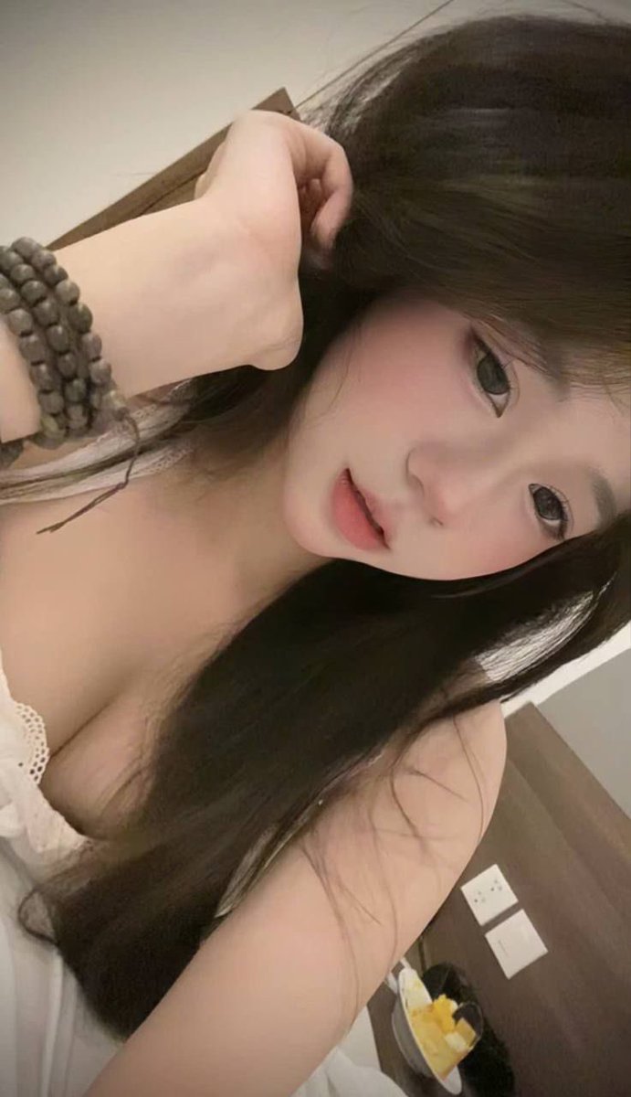 kaji131521's tweet photo. @trkhanhduong123 2k8 đêm hôm khuya khắc cứ đòi sỉ nhục, em nó vừa học đại học ngân hàng cụ thể là ngân hàng HaiChanBank. Dương nói rằng em là 1 con đĩ điếm cầu xin người khác sỉ nhục, em hiểu rõ giá trị của mình là nằm dưới dái đàn ông https://t.co/5854ny6tsD