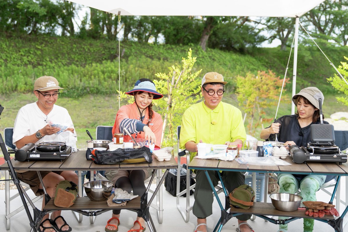 nagoyatv_6ch's tweet photo. ��深夜 0:20『おぎやはぎのハピキャン』
絆キャンプ🏕💗
パンケーキのトッピングにつかう
ブルーベリーを収穫🫐
オリジナルパンケーキのお味は?🥞✨
#小倉優子 #IMALU https://t.co/jvyrsdwvUn