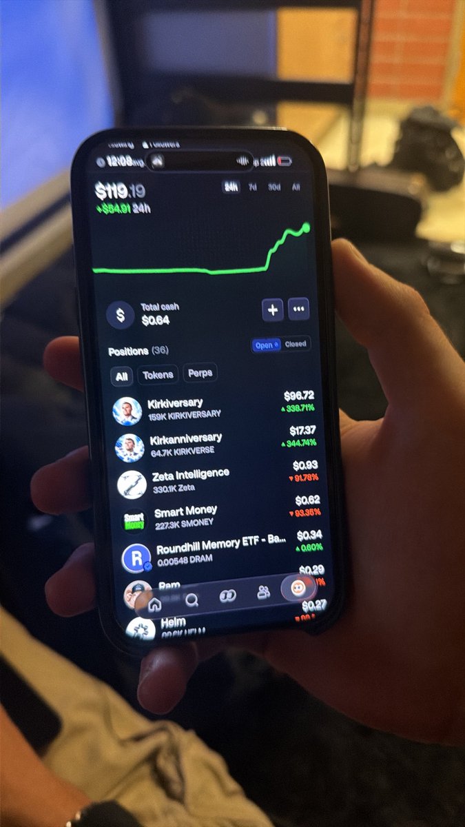 hcoll_5's tweet photo. #KIRKIVERSARY My boys phone up 300%. thank you kirk. hop on the train while you still can. #ezmoney #fomo #charliekirk #geekbar https://t.co/GtOMrclOwn