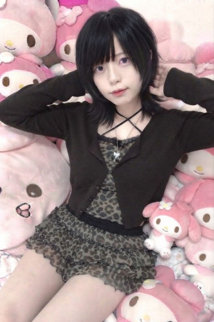 Emily718784308's tweet photo. 私とマイメロどっちがかわいい？
#裏垢女子 https://t.co/G4nZzdfTBZ