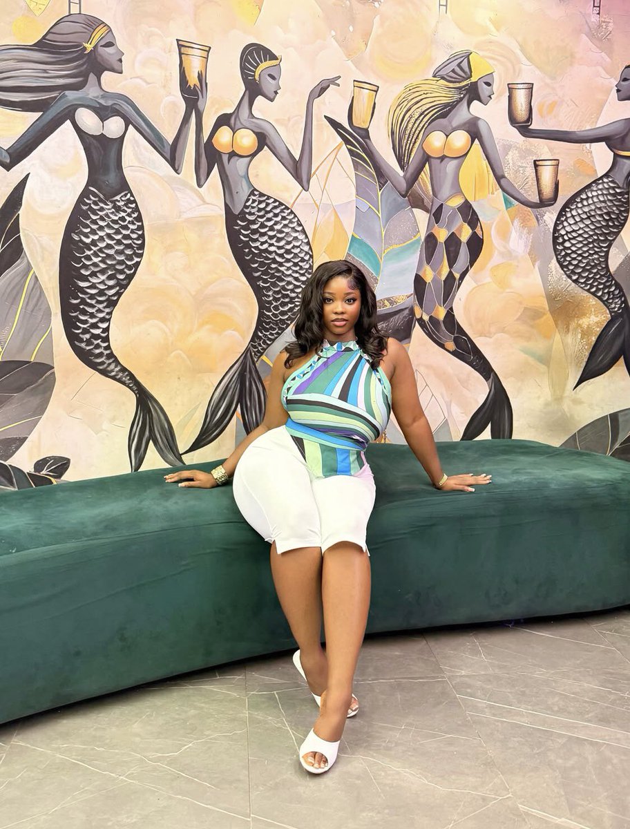 Oluwaseguneli48's tweet photo. 💙✨ https://t.co/Y6o2HmV0A7