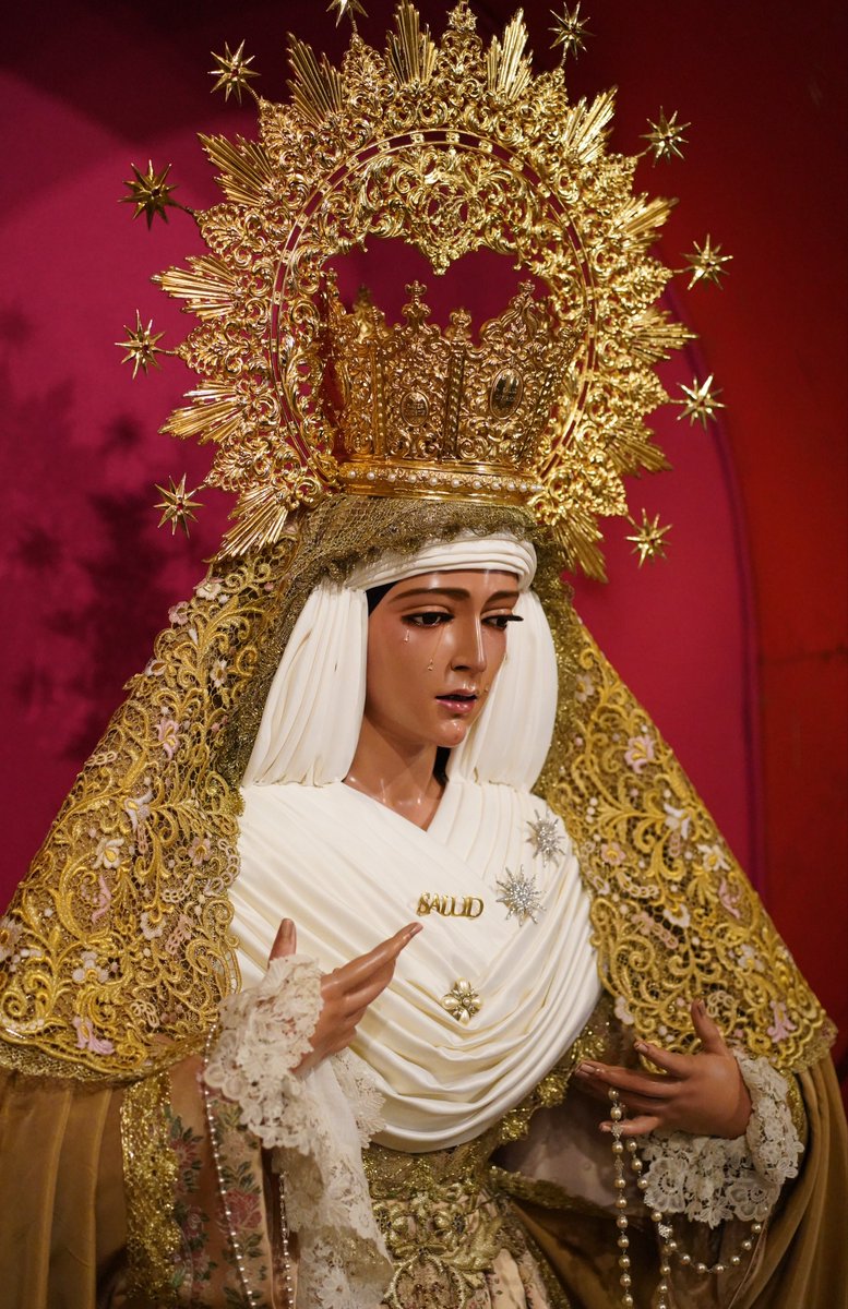 HdadSalud's tweet photo. | CULTO |

Con motivo de los cultos en honor al Stmo. Cristo de la Esperanza en su Gran Amor, Mª Stma. de la Salud amanece con un nuevo cambio de vestimenta.

Vivamos de su mano estos días de culto y devoción, en torno a la Exaltación de la Santa Cruz.

#CofradíasMLG https://t.co/OmUJgJqnWj