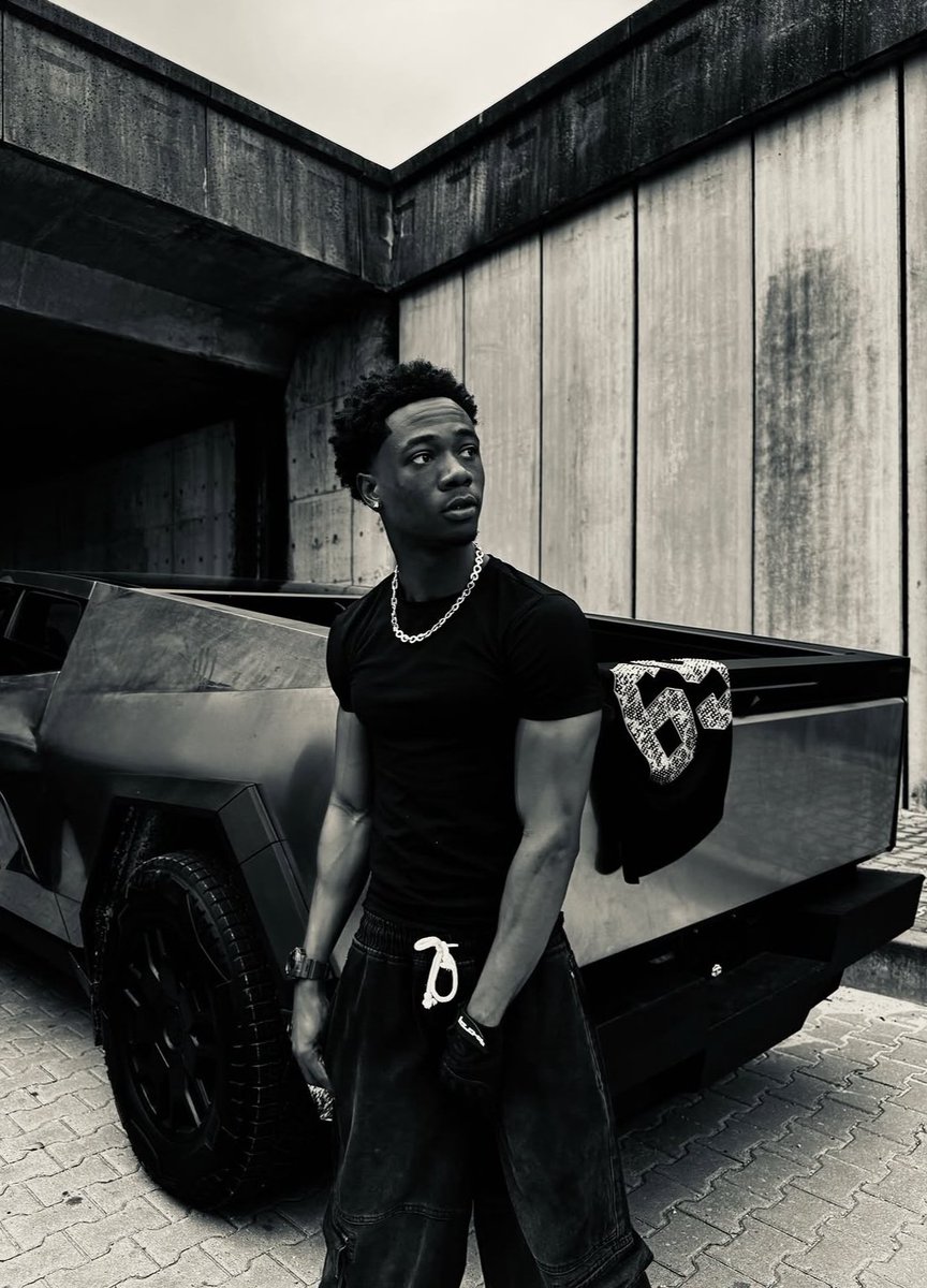 Trammani9's tweet photo. TRAMNATION, look at us! 

From screaming HOH TRAM to actually watching our boy take on the role and own it, what a journey it has been. We have every reason to be proud of Tram and the man he continues to show us he is. 

But now, we want to know the people behind the name TRAMNATION. 

COUNTRY ROLL CALL! 🌍
NIGERIAN STATE ROLL CALL! 🇳🇬

Wherever you’re supporting Tram from, REPRESENT! Drop your country and state below. Let’s see just how far the AURA reaches. 

TRAMNATION, make your presence known! 🫶🏽

#Tram #BBNaija