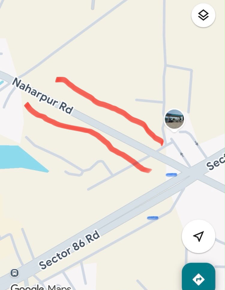 rgca90's tweet photo. @DC_Gurugram @cmohry @MunCorpGurugram @OfficialGMDA @TrafficGGM
🚨Distress Call | Sector 90,Gurugram
The only approach road to DLF Regal Gardens is riddled with potholes, dust, garbage &amp; heavy construction traffic, affecting 2,000+ residents.
No action for many months. Pl HELP! https://t.co/njvrOnHEcV