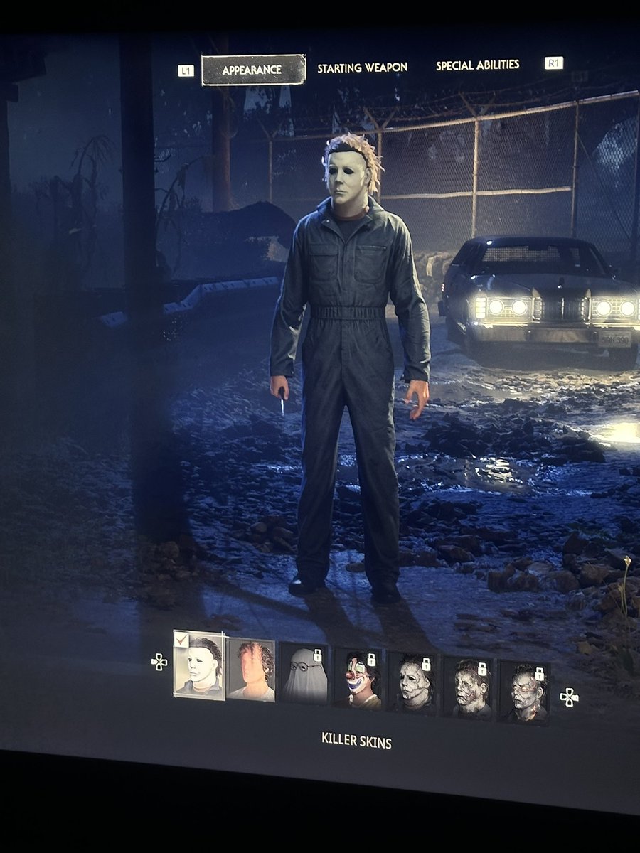 Torvameesor666's tweet photo. @HalloweenTVG I buy deluxe edition and I didn’t receive the phantom appearance https://t.co/72MId530Qo