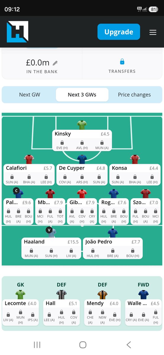 BandaZabyFC's tweet photo. #fpl
#jakgractoznajlepszymi 
#WC4

Left or right? https://t.co/Ae0x6BYnFM