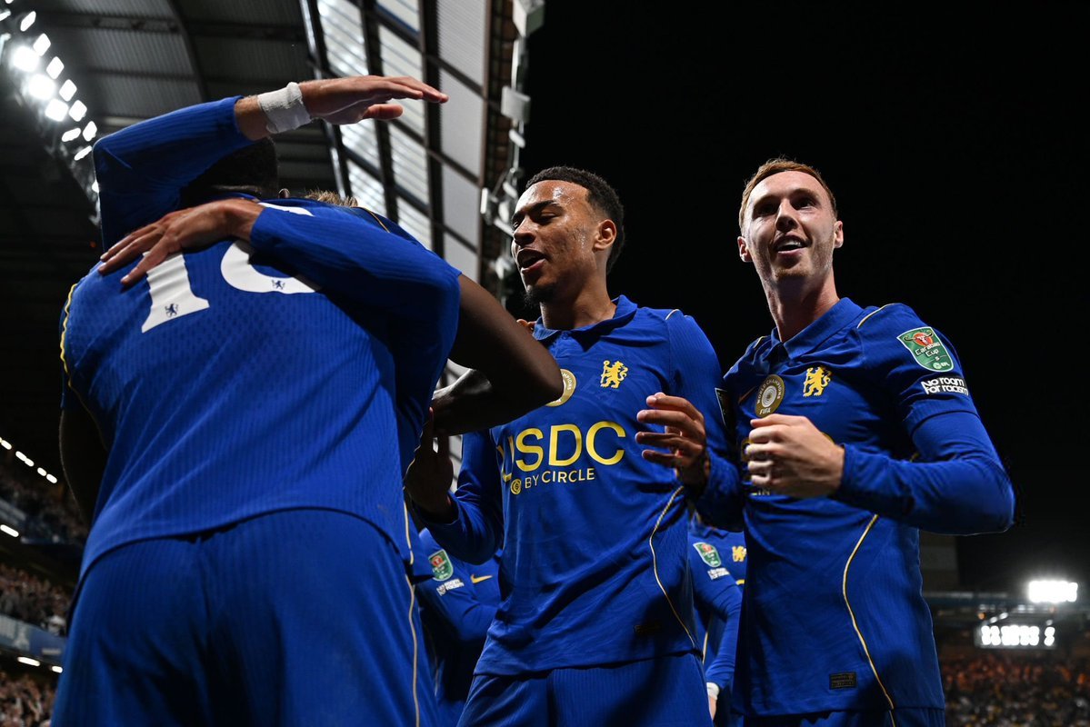 Blue_Footy's tweet photo. At least no low block scares me now. Not sure any low block can handle our attack. Hull will be a solid test. They are yet to concede a goal in three Premier League games. Let's see if that stat holds up after the game. https://t.co/N5WP9GMFVD