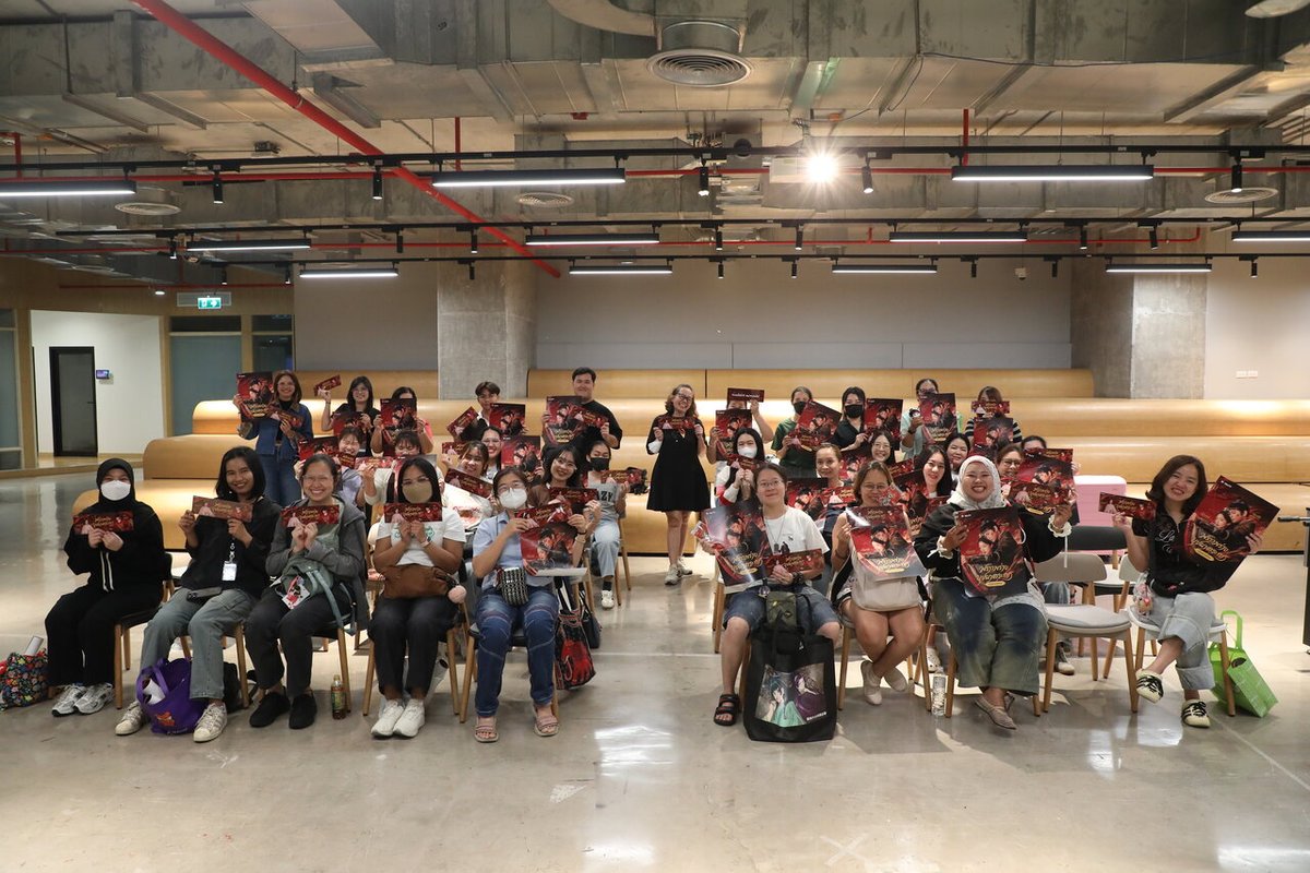 Newsideupdate tweet picture