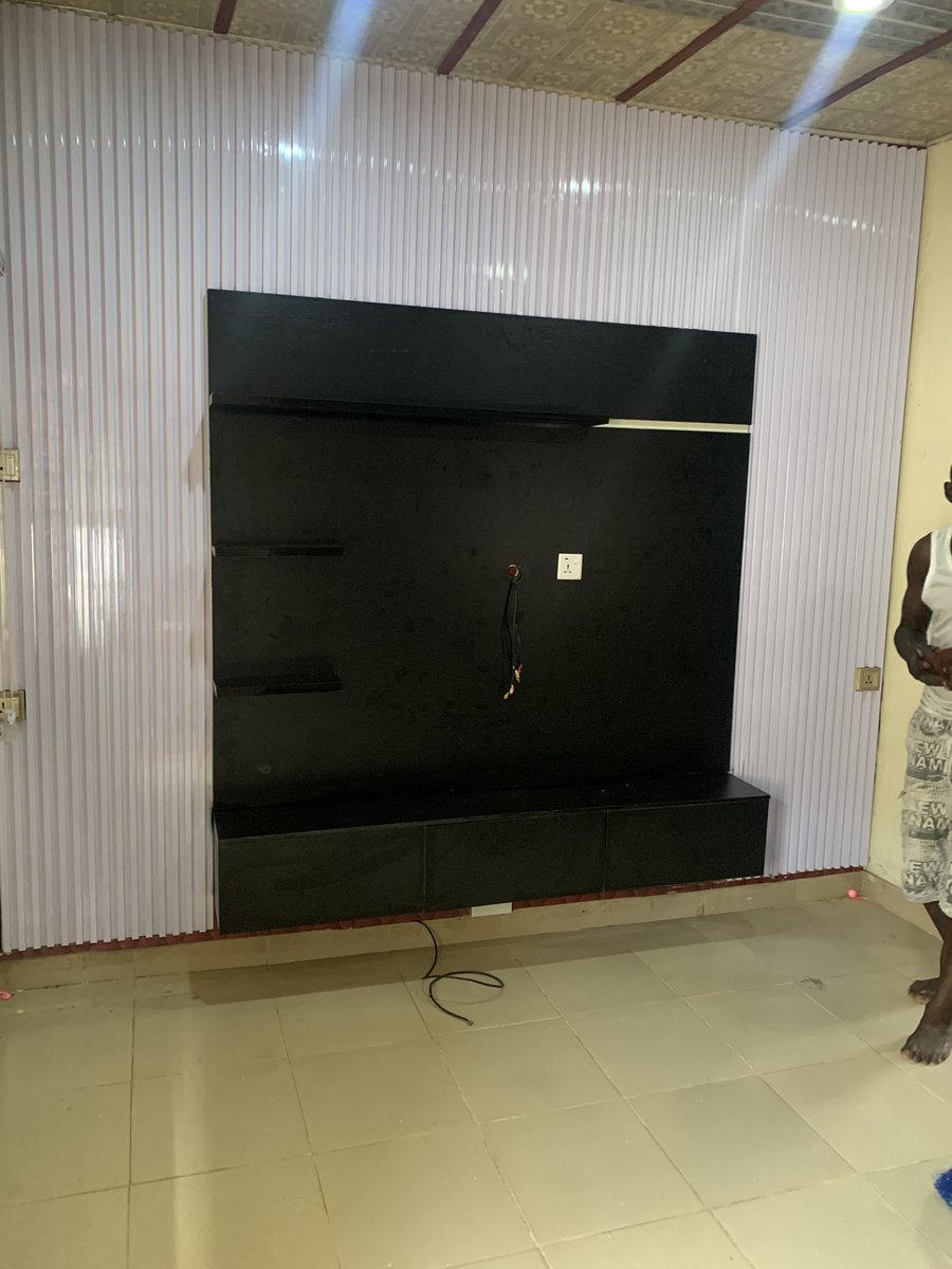Whykaybe1's tweet photo. A moving man surely meet his luck one day 
Call on me let me beautify your space https://t.co/g9NKBqdncx