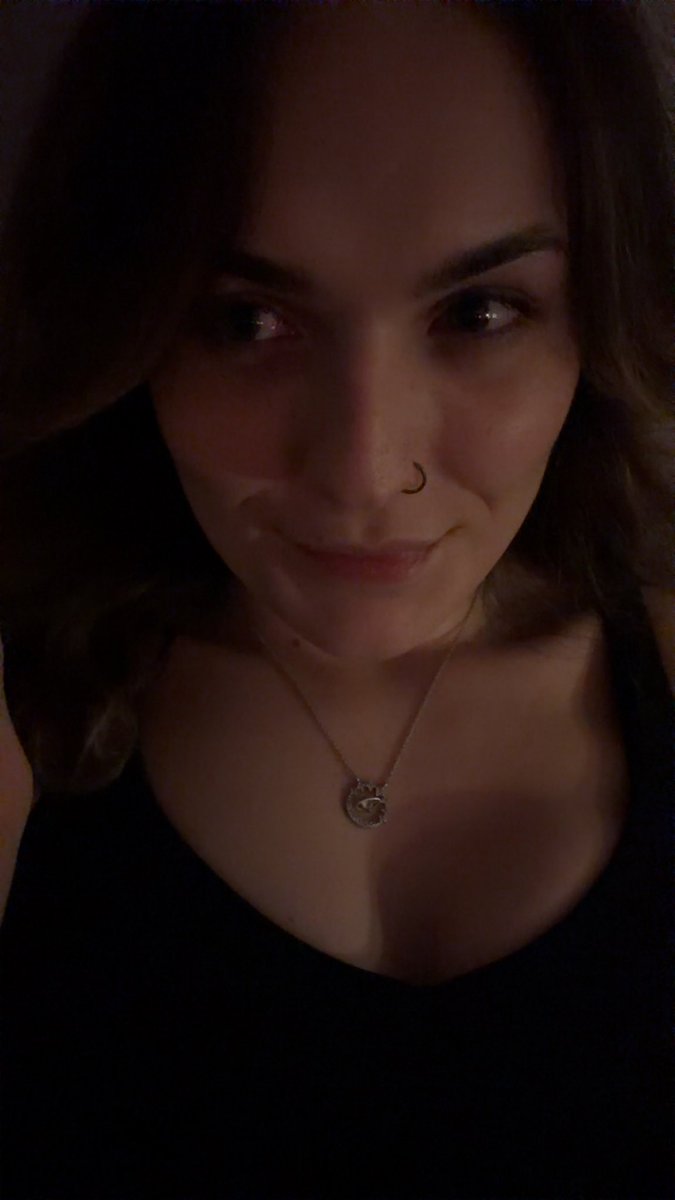 SissyPiggy119's tweet photo. That look you get right before your balance gets lower. 💋💸
.
.
repost for a free task. 
#sissypiggy #paypiggy #findom #femdom #sluttywhore #sissycaptions https://t.co/vEfF1ktJxD