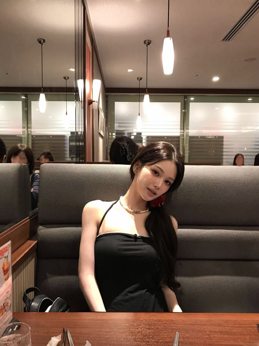 gapyeonghaus's tweet photo. [260910]
#tripleS Mayu COSMO Talk update 🐇

#Mayu #마유 #マユ https://t.co/PmvLe564Td