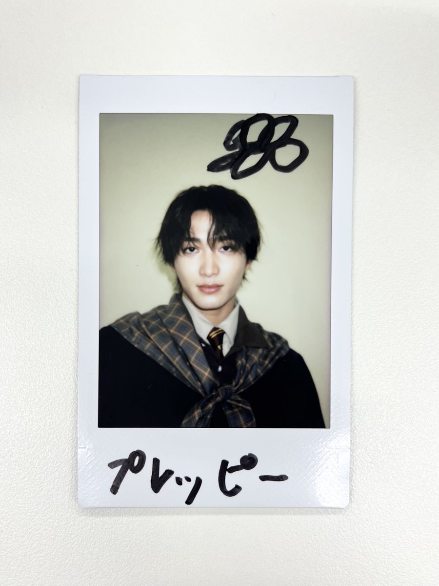 preppy_magazine's tweet photo. 【#桜木雅哉（#原因は自分にある。） さん サイン入りチェキを1名様にプレゼント】
#プレッピー 10月号連載の感想を書いてご応募ください！

◆応募方法
①
@preppy_magazine
をフォロー

②引用RT
※当選はDMでご連絡します。

締切9月30日23:59まで

ご購入はこちら👇
https://t.co/WykDKJruLY https://t.co/tXCtHPvEse