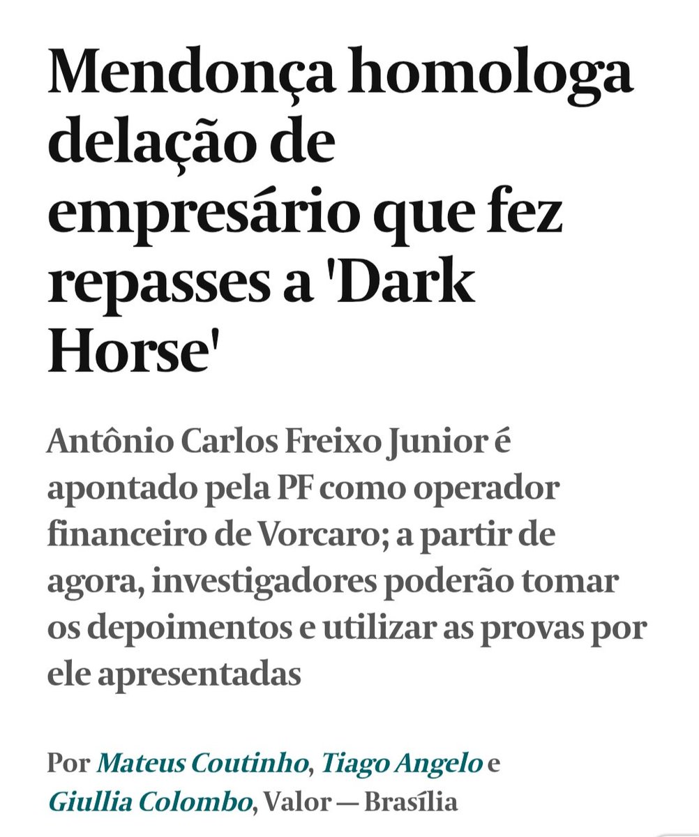 moreira_uallace's tweet photo. A casa tá caindo para os Bolsonaros: 

1. STF homologa delação de empresário,  Carlos Freixo,  que fez repasses milionários para o pseudo filme, "Dark Horse", sobre Bolsonaro.

2. Carlos Freixo é operador financeiro do Daniel Vorcaro do Banco Master, que repassou R$ 60 milhões para fundo ligado a Carlos Bolsonaro.

Segue🧶