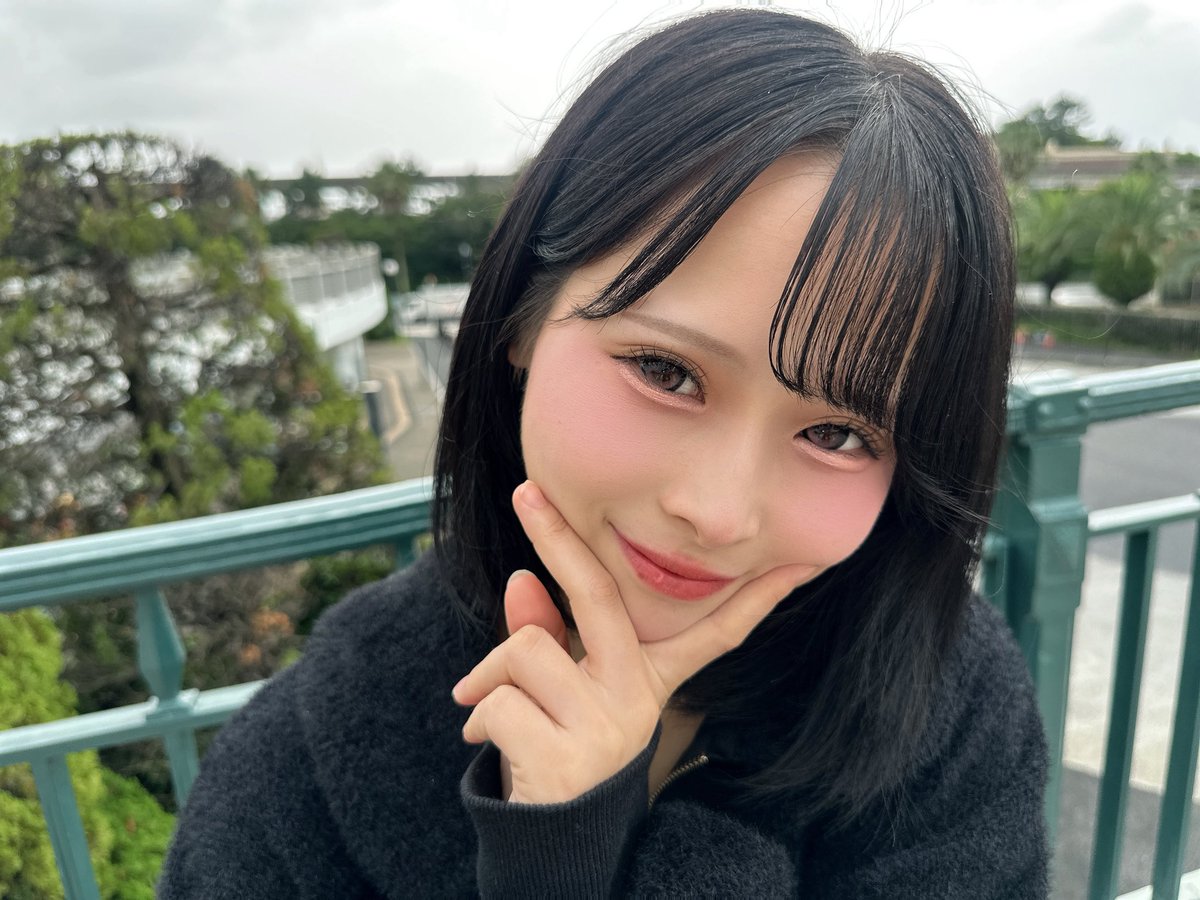 rara_minami1121's tweet photo. #アットジャム にて頂いたカラコン
#Chapun のカラコンをつけたの🍑🩷
ばくもれピンクって言う名前…🙈 https://t.co/5mrOoSi2Eq