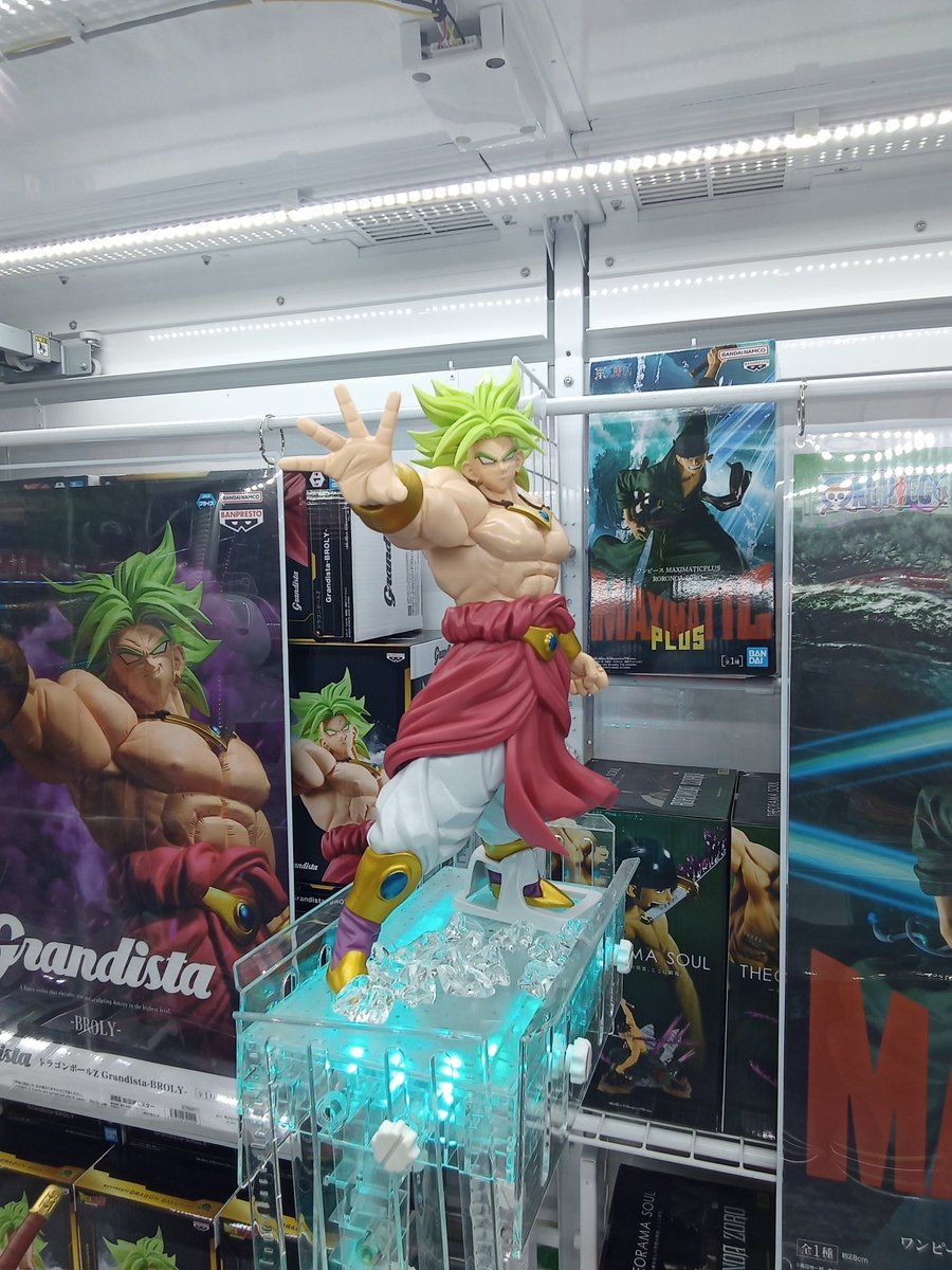 r1_moriguchi's tweet photo. 💚❤️アミューズメント情報❤️💚

【　ドラゴンボールZ Grandista-BROLY-　】

来ましたっ大人気ドラゴンボール❕️💚💥
今回もかっこいいブロリーを是非GETしに
ラウンドワン守口店へお越しください！

#ラウンドワン守口 
#ドラゴンボール 
#ブロリー
#フィギュア
#クレーンゲーム https://t.co/rHkHPsrSzE
