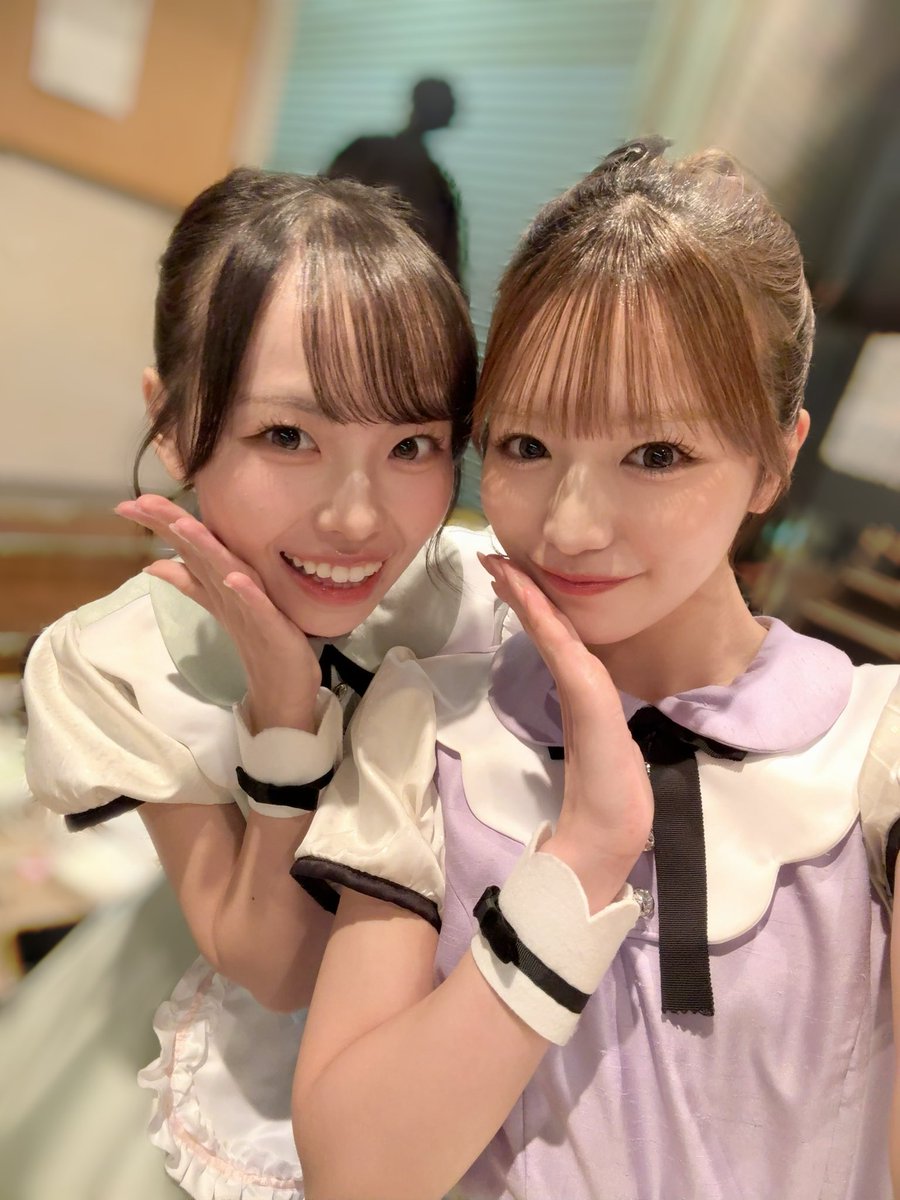 Michapiiii_'s tweet photo. #ここにだって天使はいる公演
ありがとうございました👼🏻🪽
おだんご3姉妹です𓂃𓈒♡𓏸 https://t.co/UZ92JgNtK5