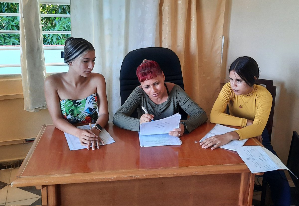 DTCCLasTunas's tweet photo. Abanderado el Departamento de Recursos Humanos en la Capacitación de las nuevas generaciones de petroleros. Atendiendo el proceso de prácticas laborales de estudiantes de Gestión del Capital Humano.
#PetrolerosPorCuba
#CubaAvanza
#ENCC https://t.co/dTcyS2y91e