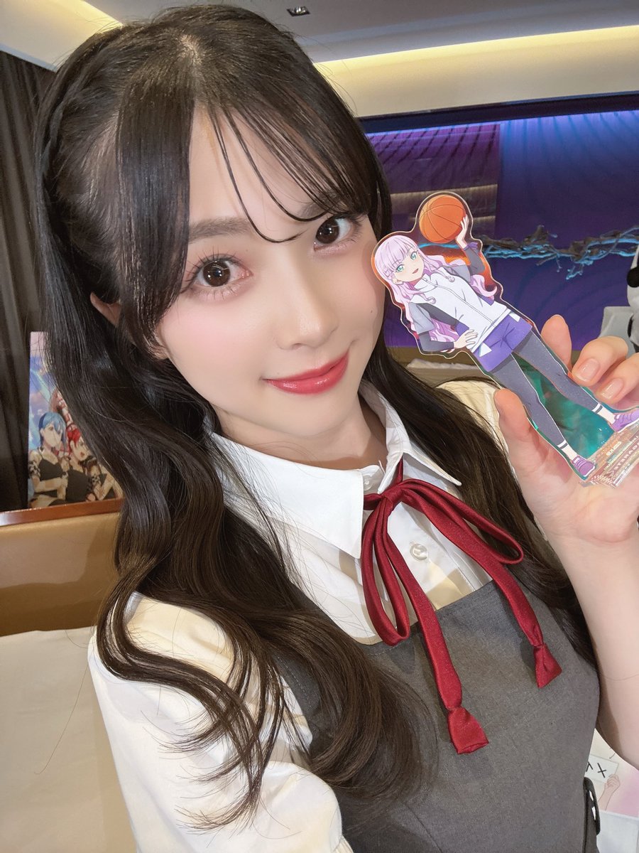 0927_yuina's tweet photo. #リエラ生放送 💫
ありがとうございましたーーー✨

1日目昼のMVP、嬉しい☺️ やったね！💜
やっぱりみんなといるとにこにこしちゃう笑

今日も今日とて！楽しかったです！
みんなは〜〜〜？？😆✨✨

（たこ焼きスムージー美味しかったぞっっ🫶）
 #lovelive #Liella https://t.co/xeaNBVjsV7