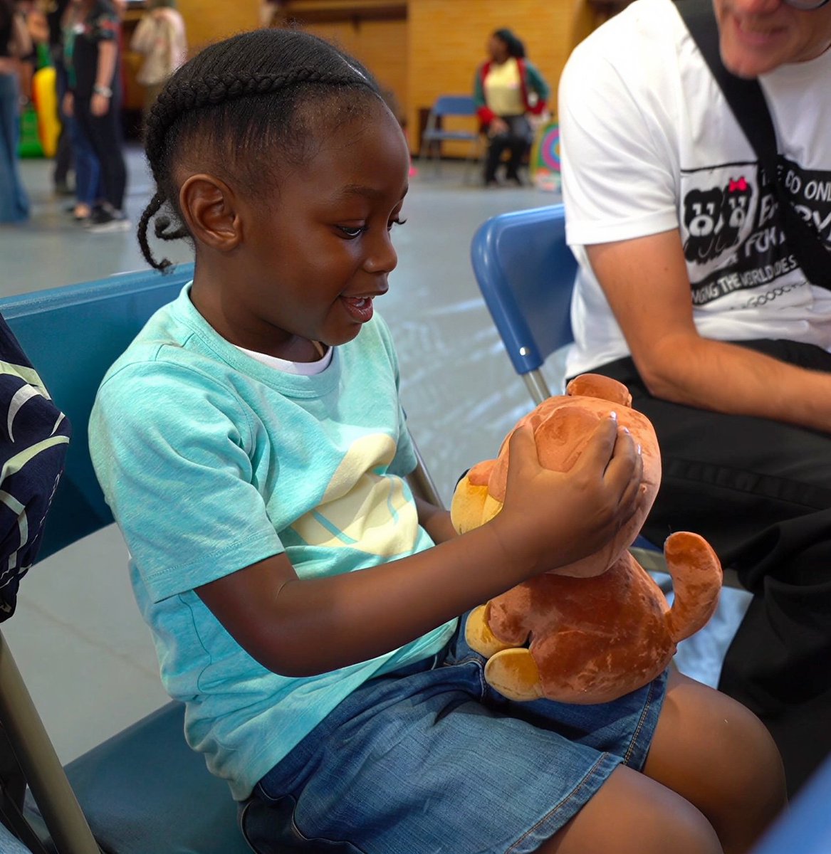 DoOnlyGood__'s tweet photo. This Is What It's All About!!

The Joy &amp; Excitement was So Beautiful to Watch

Do Only Good Everyday https://t.co/yIngEL8y4Z